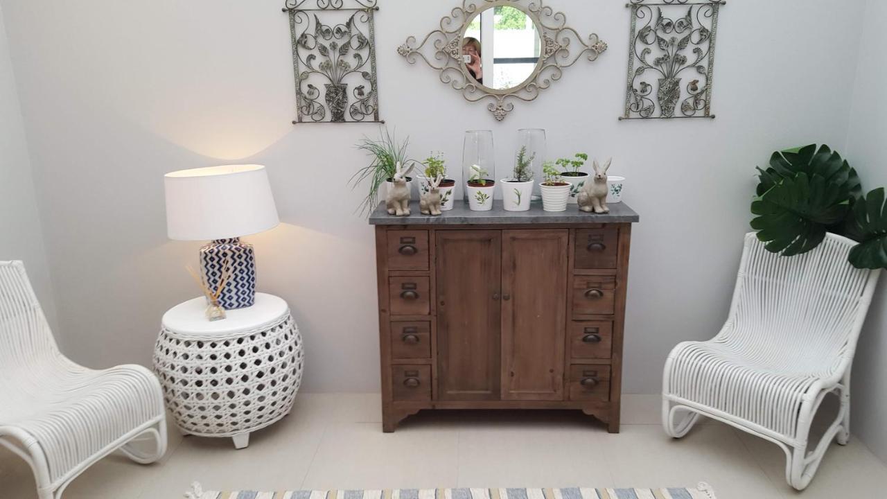 Margie'S Place Swellendam Bagian luar foto