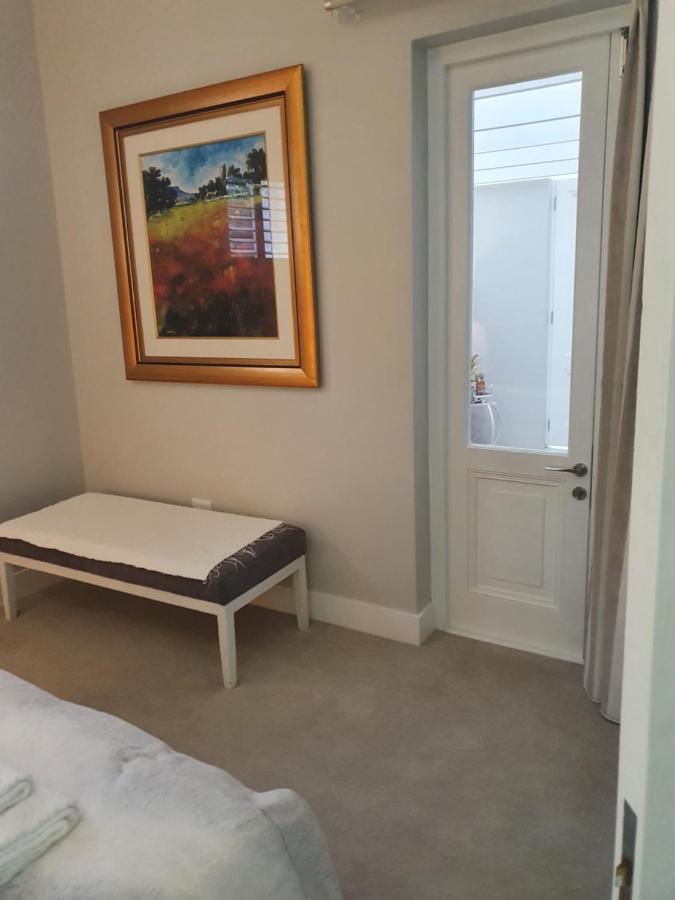 Margie'S Place Swellendam Bagian luar foto